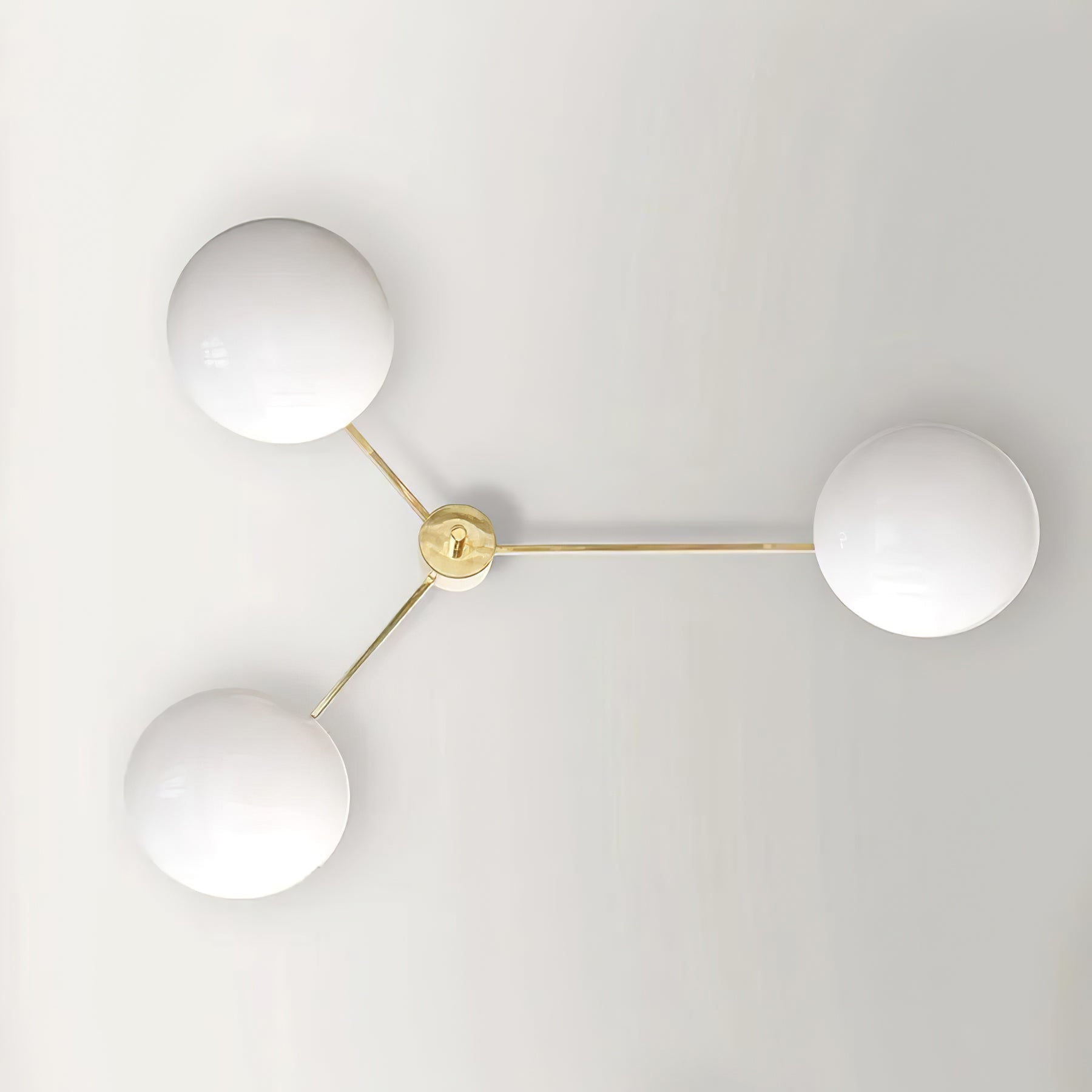 Plafonnier Art Déco en Verre - Élégance et Style pour Intérieur