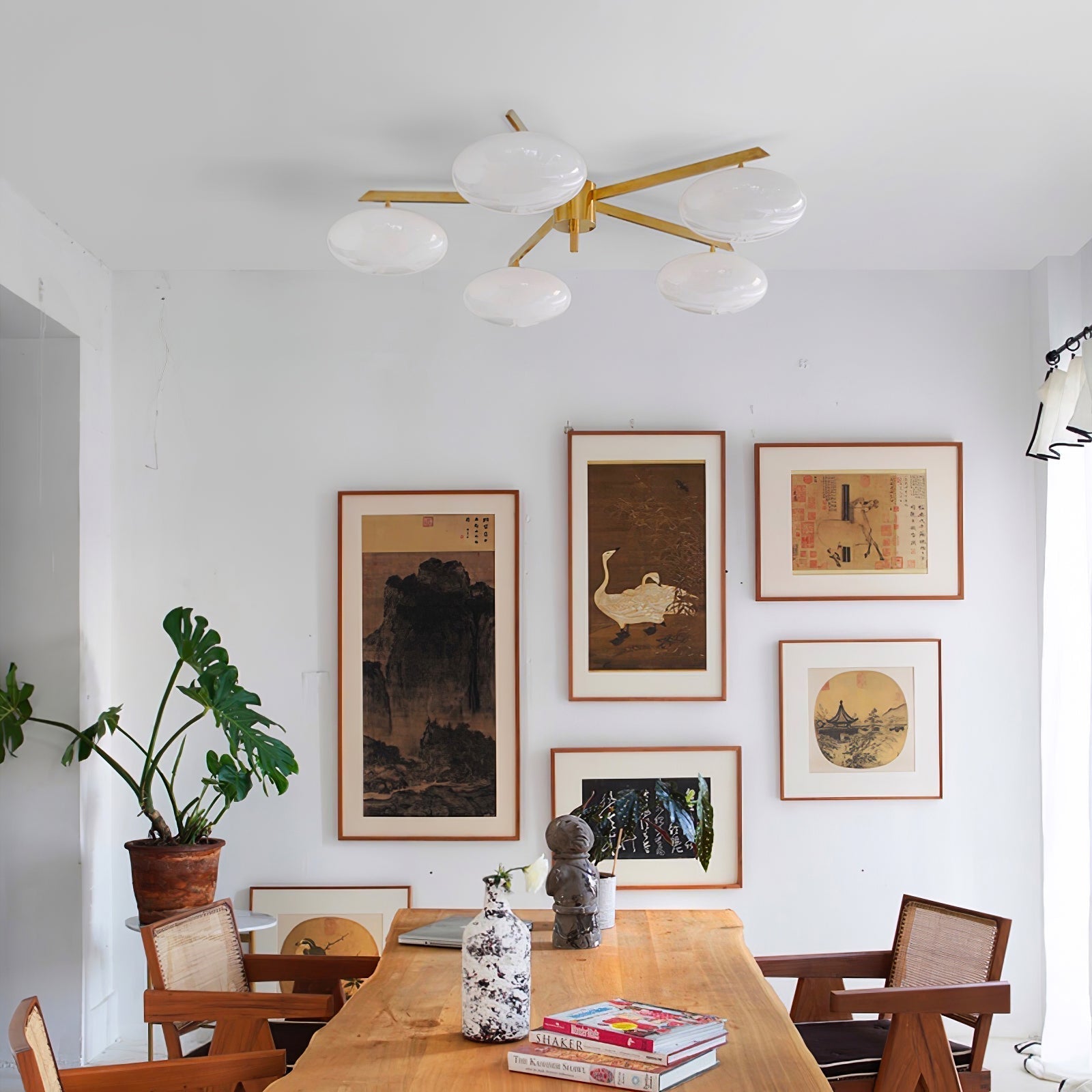 Plafonnier Art Déco en Verre - Élégance et Style pour Intérieur