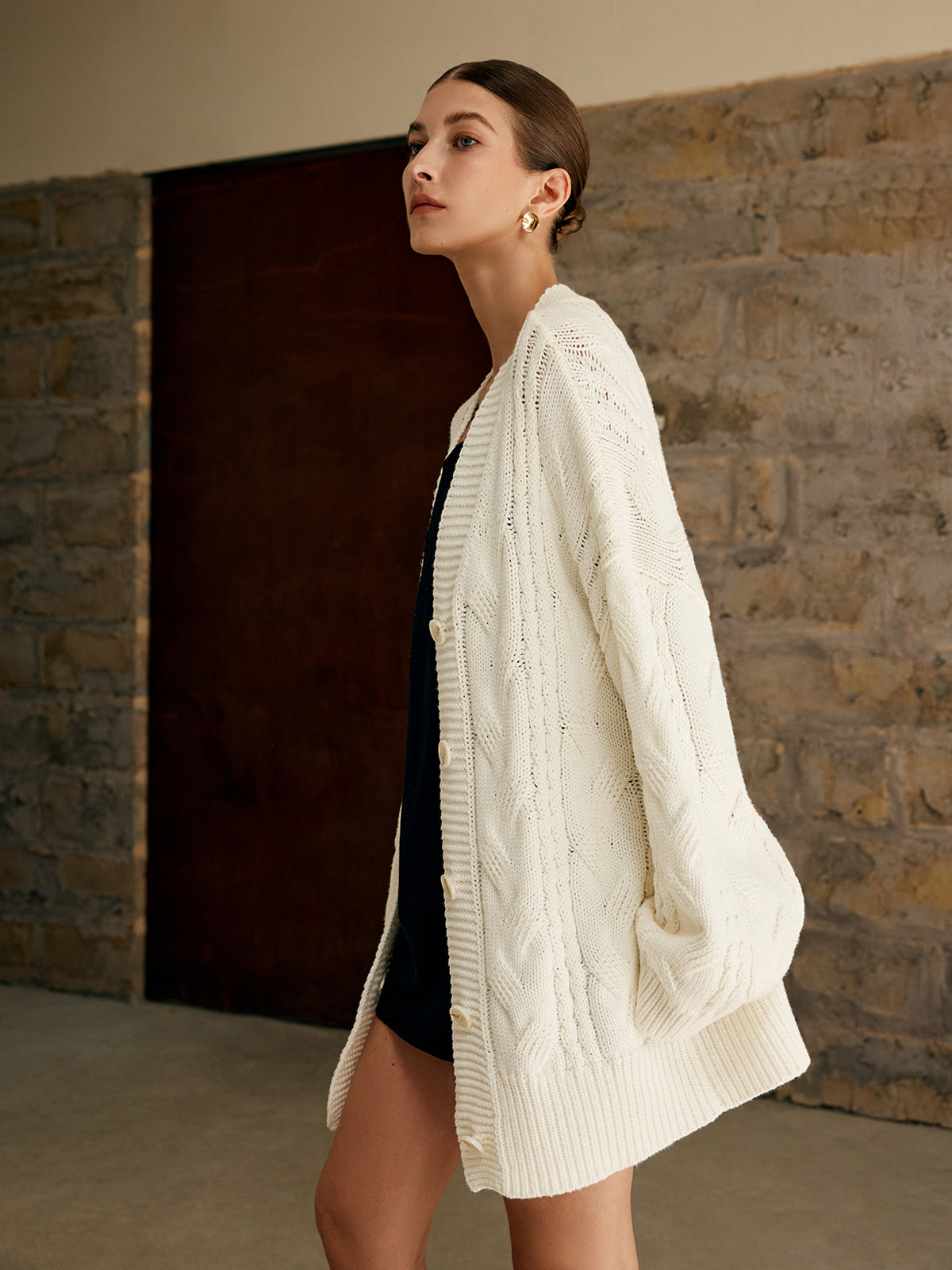 Veste Oversize en Tricot - Chaude avec Torsades Élégantes