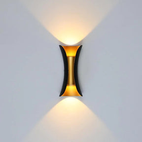 Applique Murale LED Étanche Moderne - Éclairage Élégant pour Extérieur