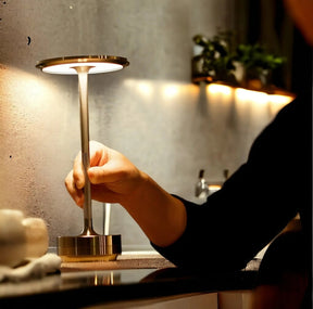 Lampe de Nuit Rechargeable Sans Fil - Éclairage Ambiant Pratique et Élégant