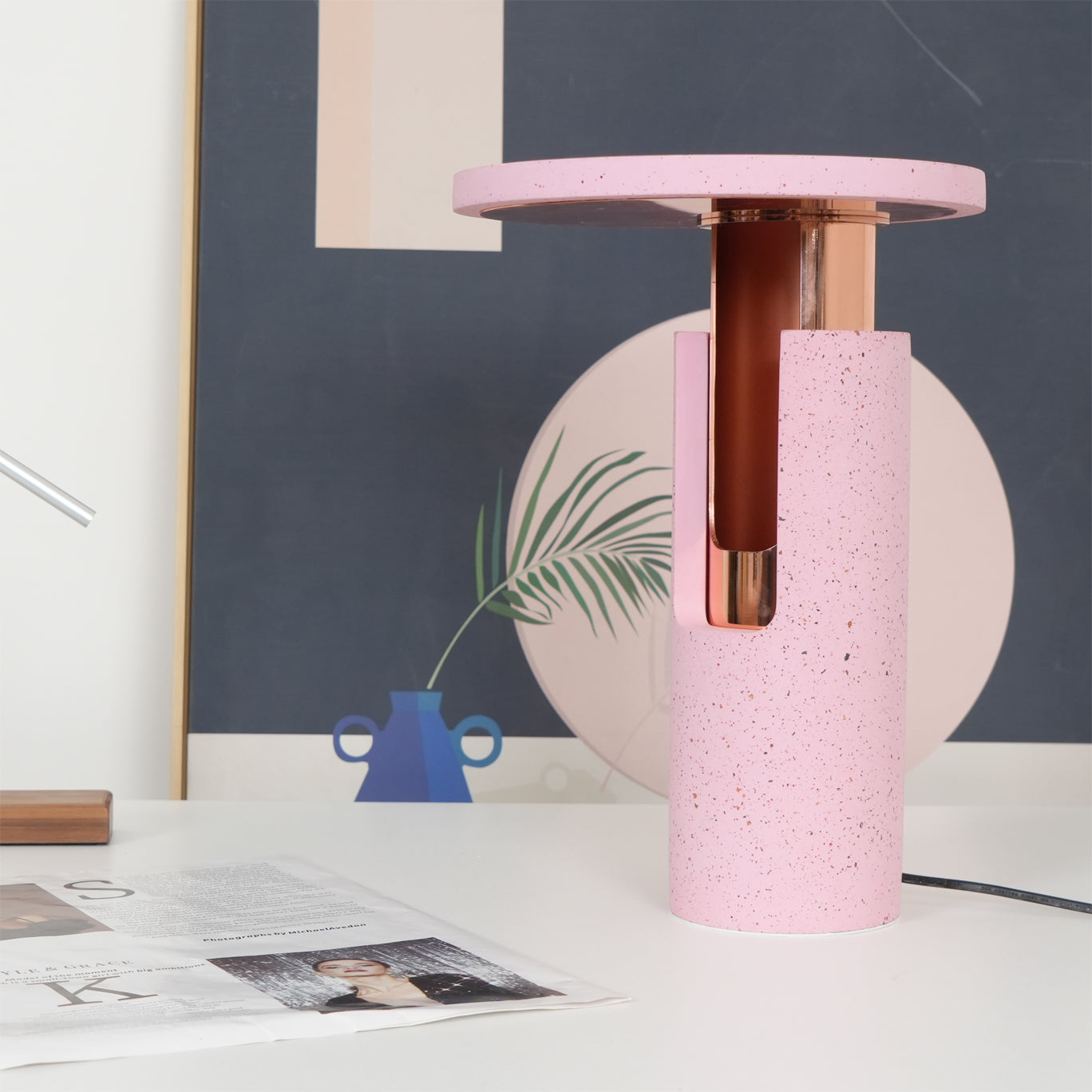 Lampe de Table Ambre - Éclat Chaleureux et Design Moderne