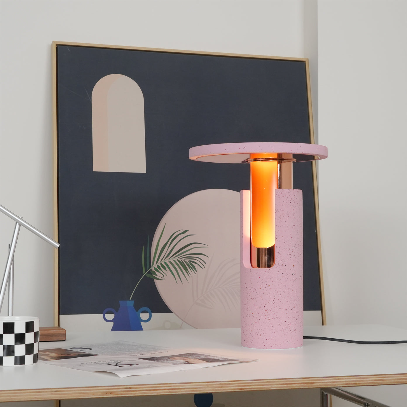 Lampe de Table Ambre - Éclat Chaleureux et Design Moderne