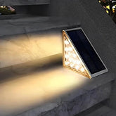 Lampes Solaires pour Escaliers Extérieurs - Éclairage Écologique et Design Élégant