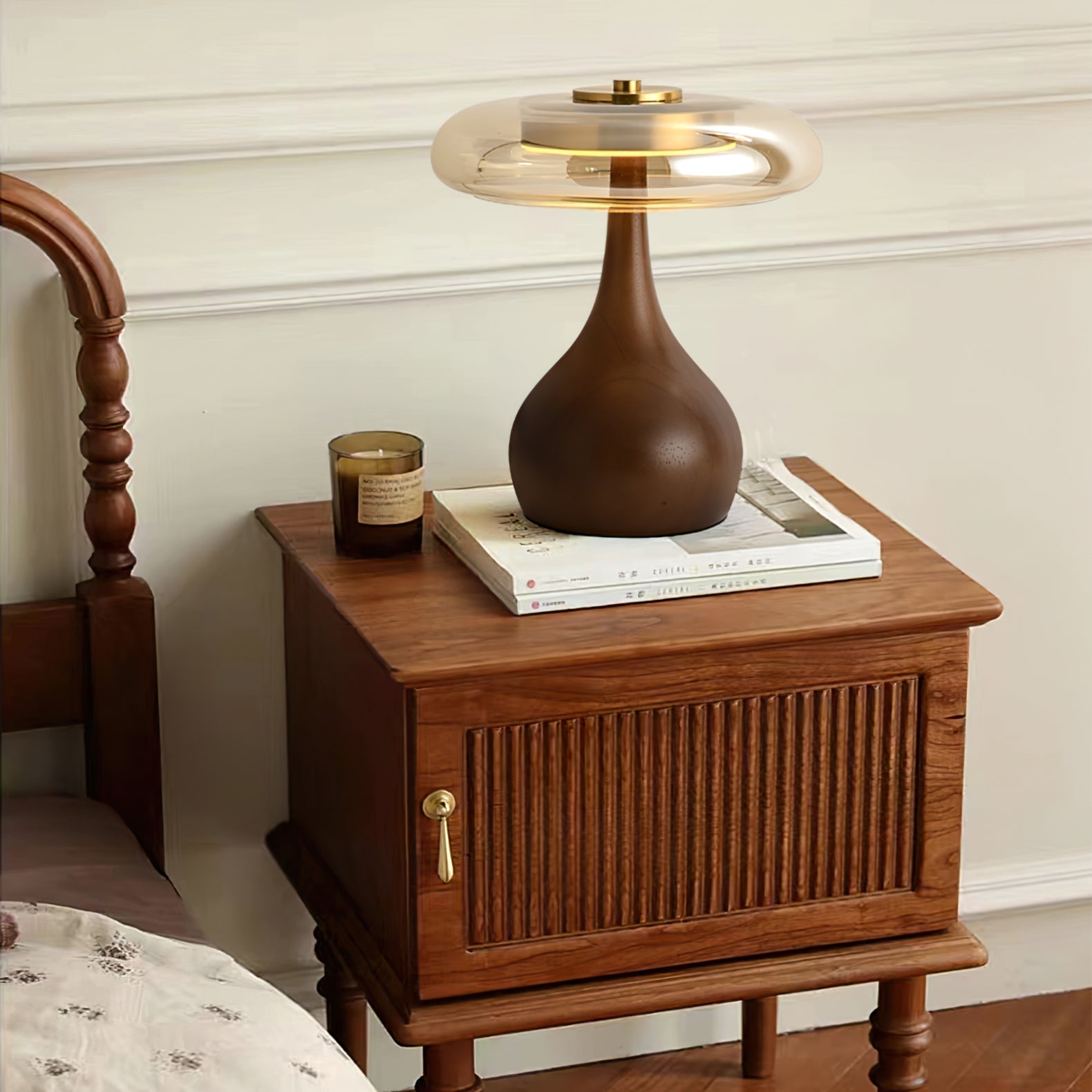 Lampe de Table LED Élégante - Éclairage Réglable et Design Raffiné