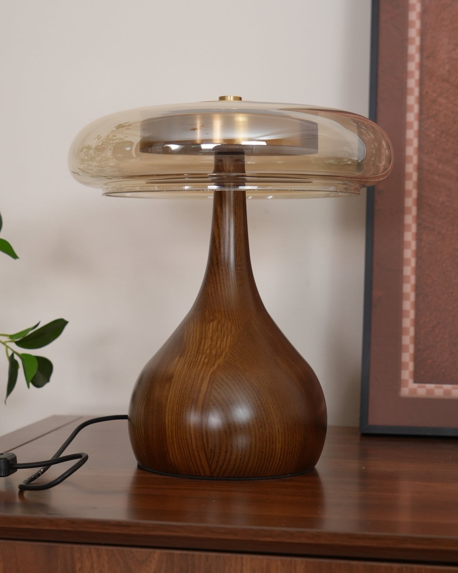 Lampe de Table LED Élégante - Éclairage Réglable et Design Raffiné