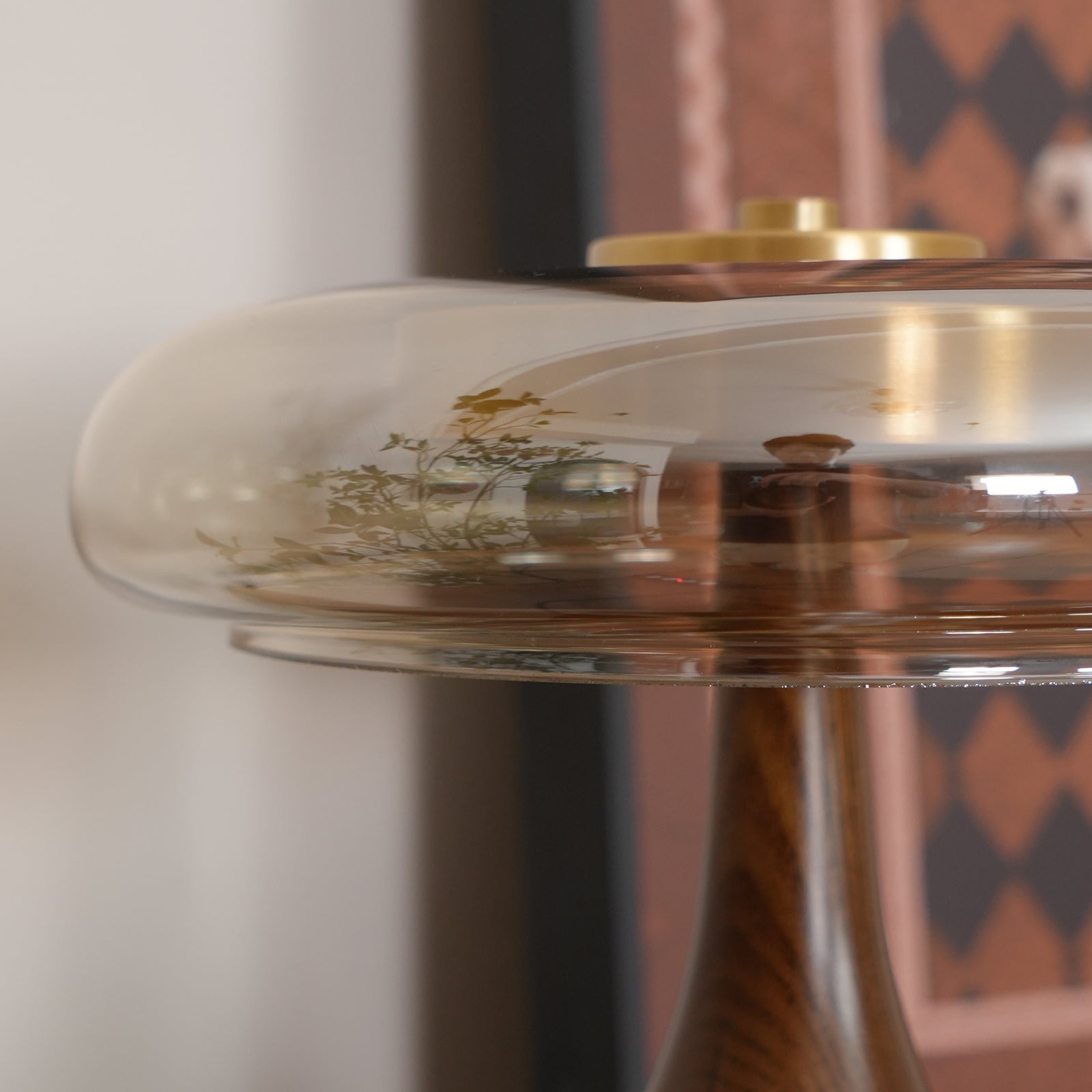 Lampe de Table LED Élégante - Éclairage Réglable et Design Raffiné