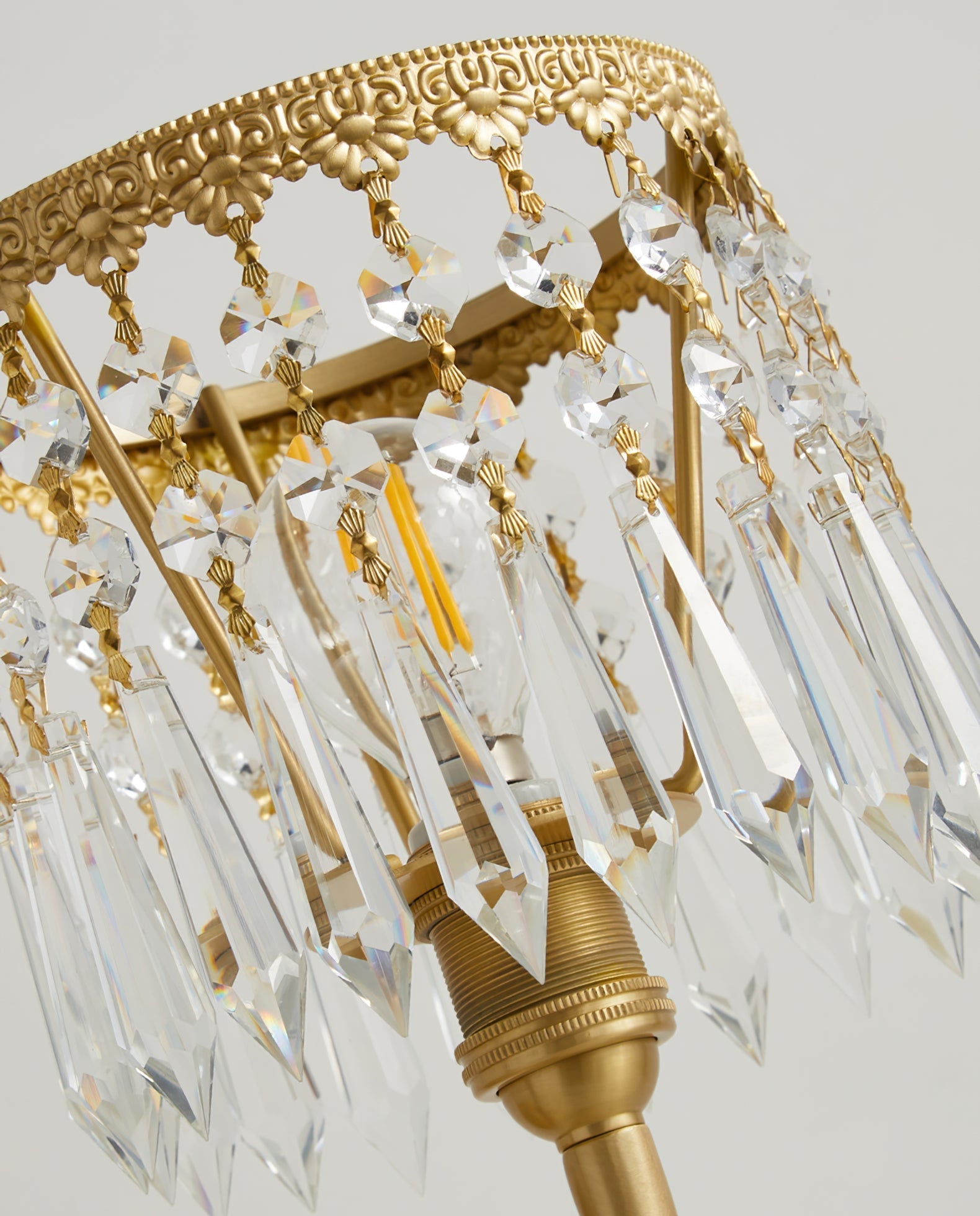 Lampe de Table en Cristal - Éclairage Raffiné et Apaisant