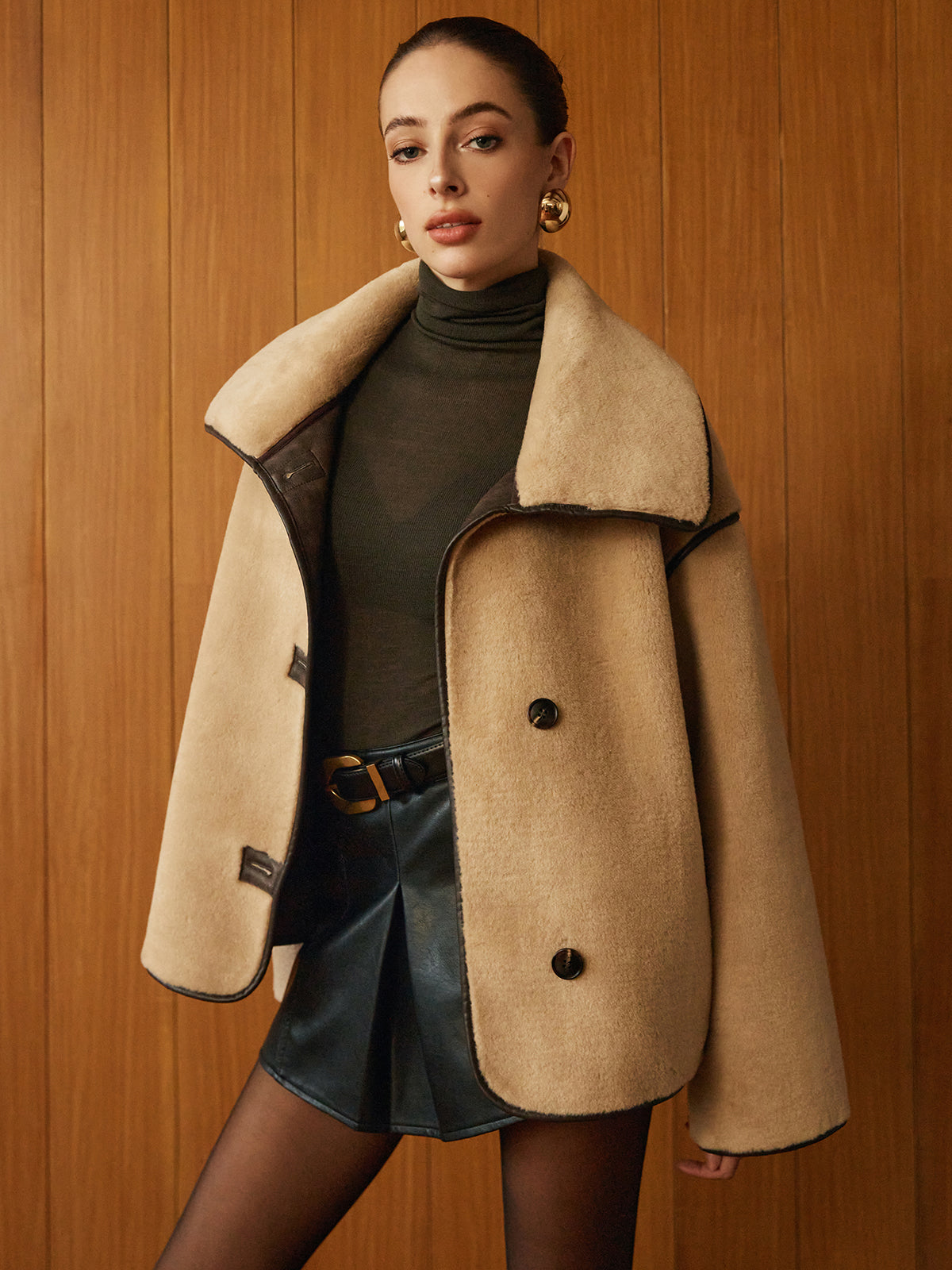 Manteau Long en Minky - Chaud et Élégant avec Piping Contrasté
