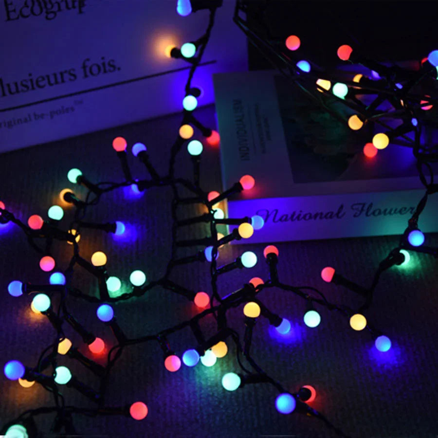 Guirlandes Lumineuses Étanches pour Extérieur - Ambiance Magique pour Jardin et Patio