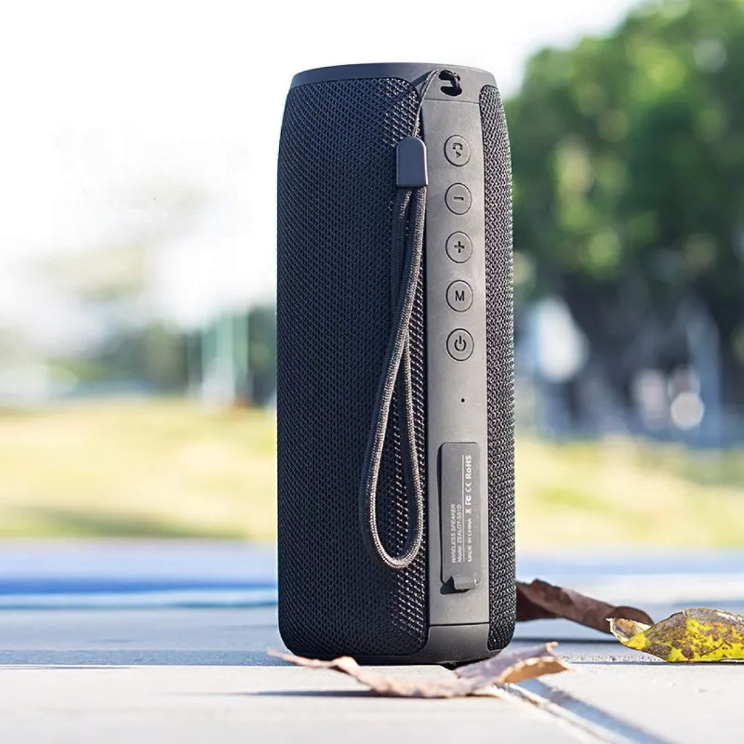 Haut-Parleur Bluetooth Étanche Portable - Son Puissant pour Aventures en Plein Air