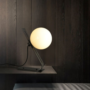 Lampe de Bureau en Laiton et Verre - Élégance et Lumière Ambiante chaleureuse