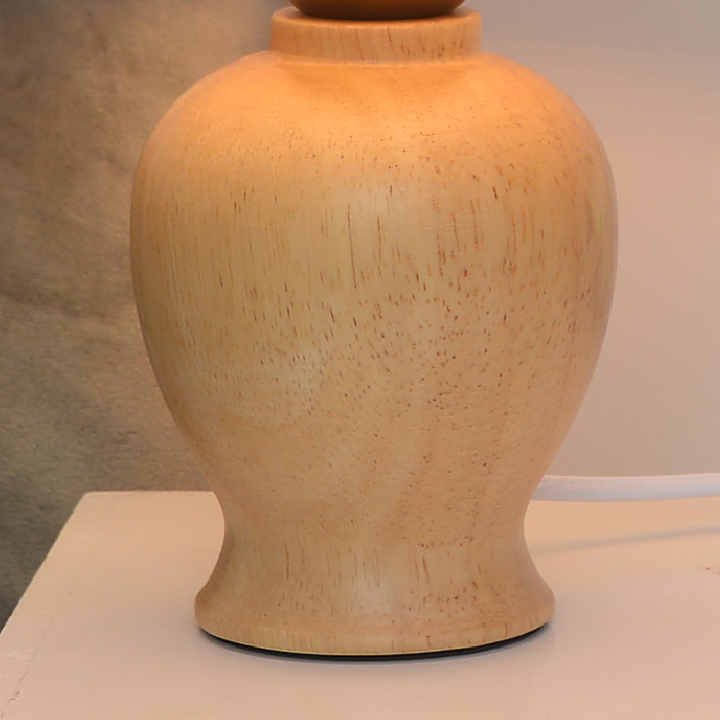 Lampe de Table en Bois Moderne - Éclairage Ambiant Élégant et Pratique