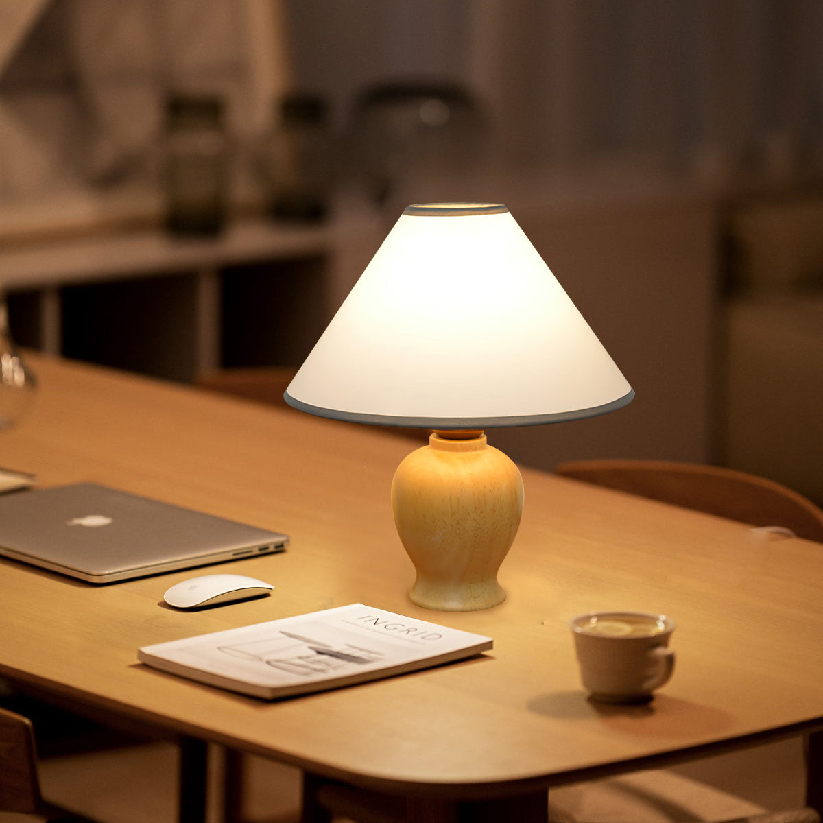 Lampe de Table en Bois Moderne - Éclairage Ambiant Élégant et Pratique