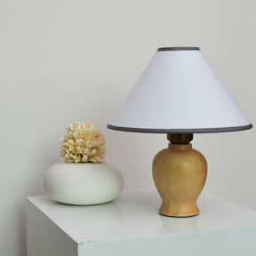 Lampe de Table en Bois Moderne - Éclairage Ambiant Élégant et Pratique