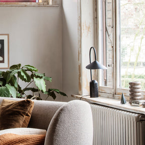 Lampe de Table Ajustable Contemporaine - Design Élégant en Marbre et Métal