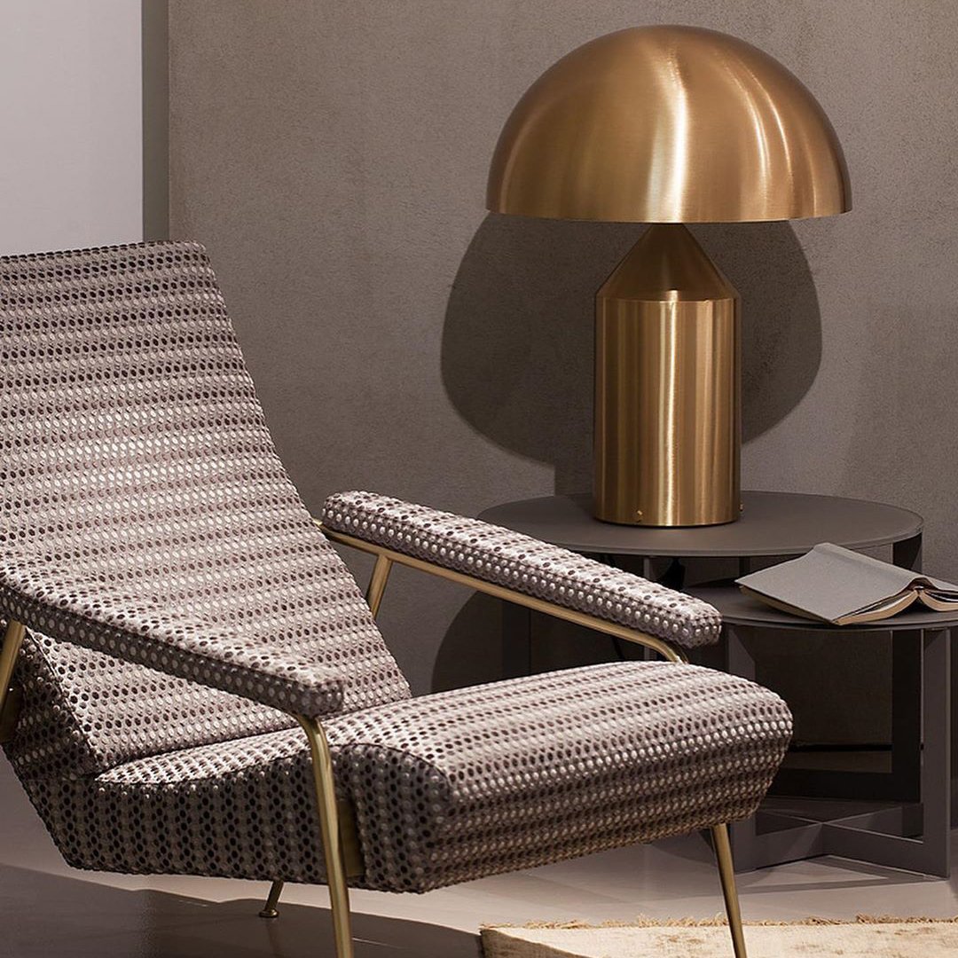 Lampe de Table Géométrique - Design Minimaliste et Économe en Énergie