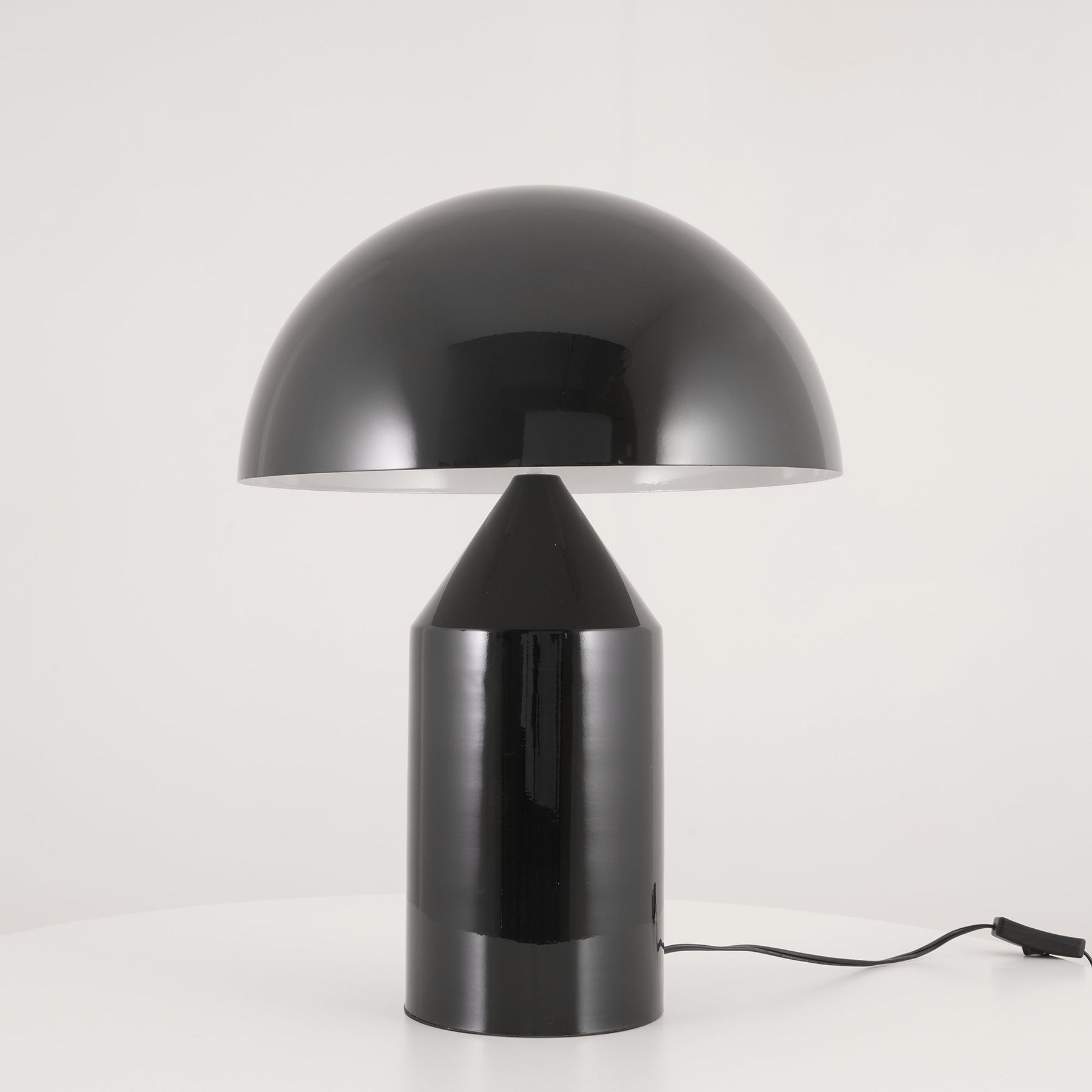 Lampe de Table Géométrique - Design Minimaliste et Économe en Énergie