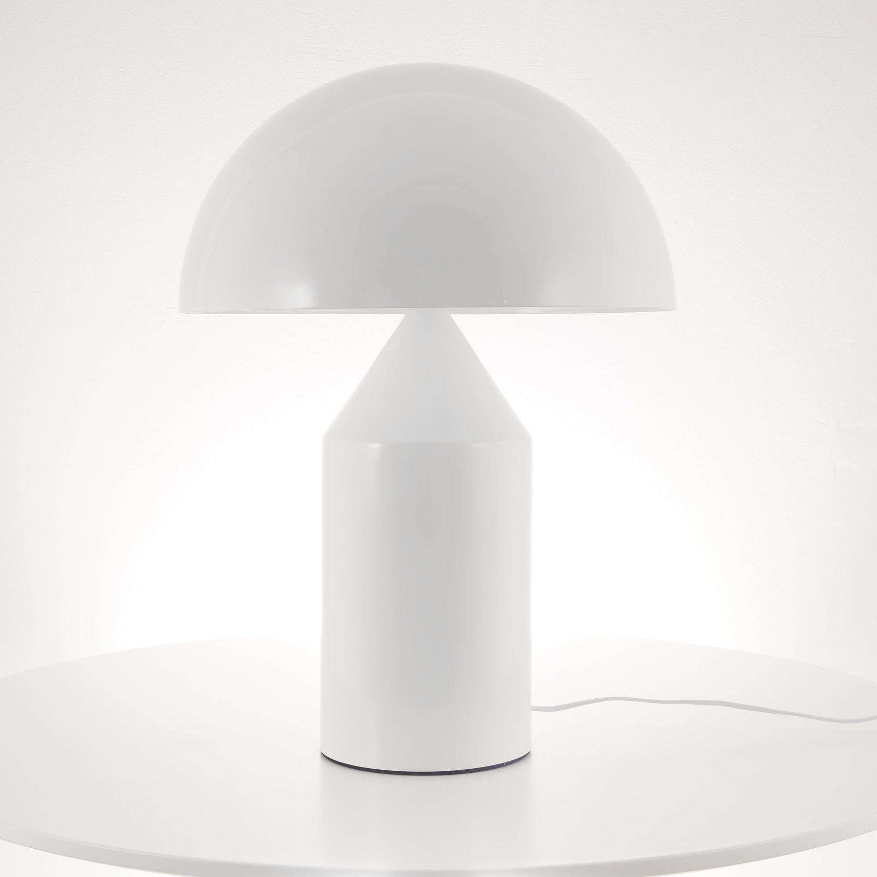 Lampe de Table Géométrique - Design Minimaliste et Économe en Énergie
