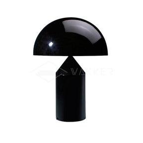Lampe de Table Métallique Élégante - Design Sophistiqué et Fonctionnel
