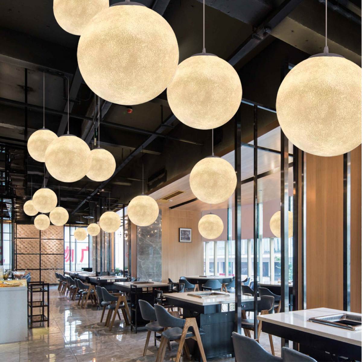 Lampe Suspendue à Motif de Lune - Ambiance Chaleureuse et Élégante