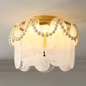 Lustre en Métal Doré avec Perles - Éclairage Élégant et Accueillant