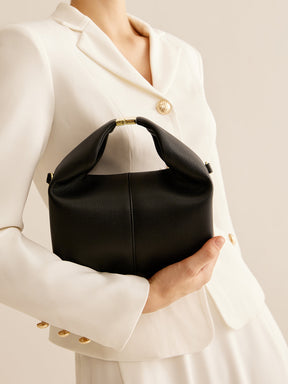 Sac à Main Noir pour Femme - Détail en Métal Élégant et Pratique
