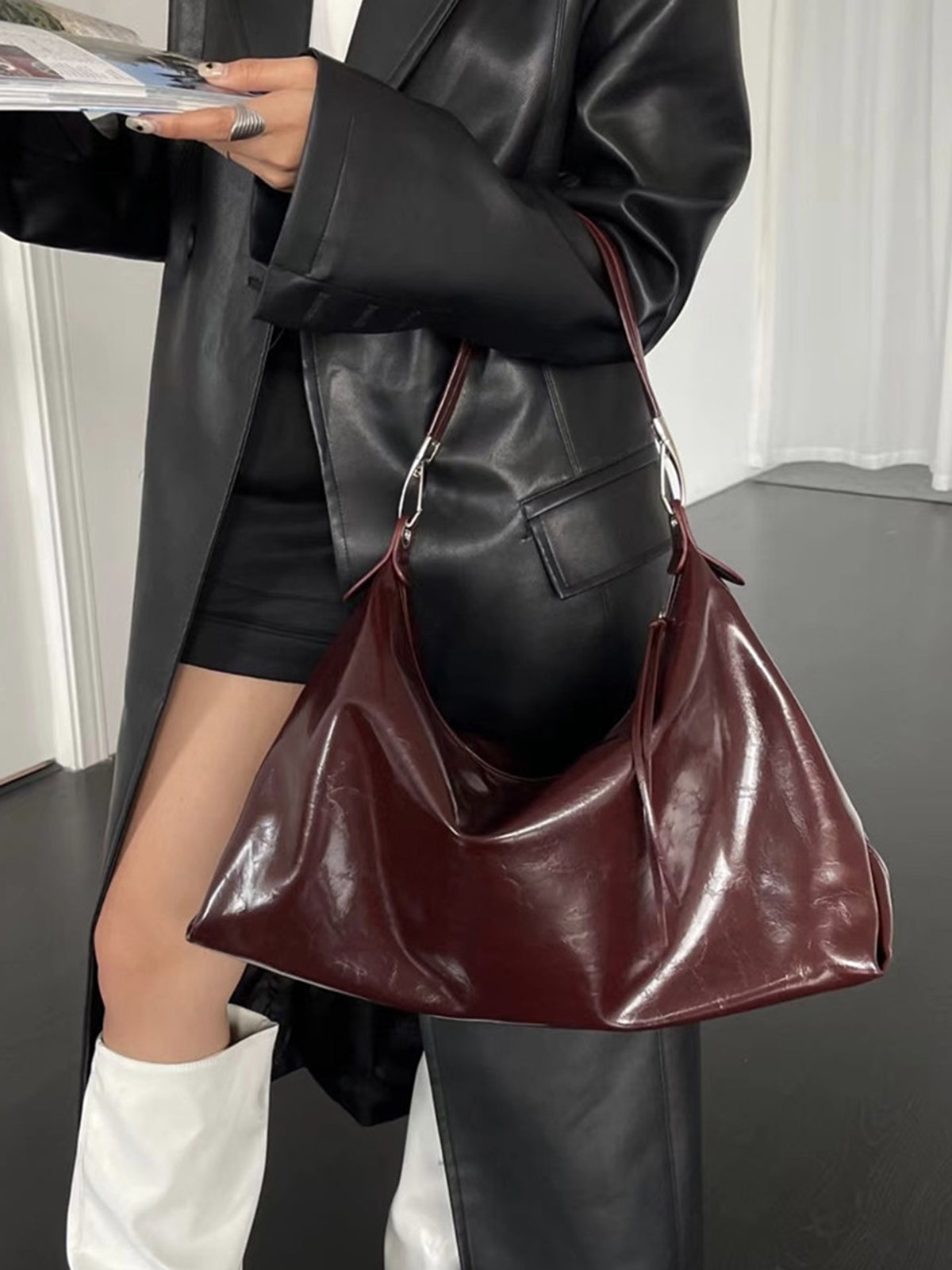Sac Hobo Chic pour Femme - Design Spacieux et Élégant