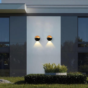 Lampe LED Extérieure Minimaliste - Éclairage Résistant aux Intempéries
