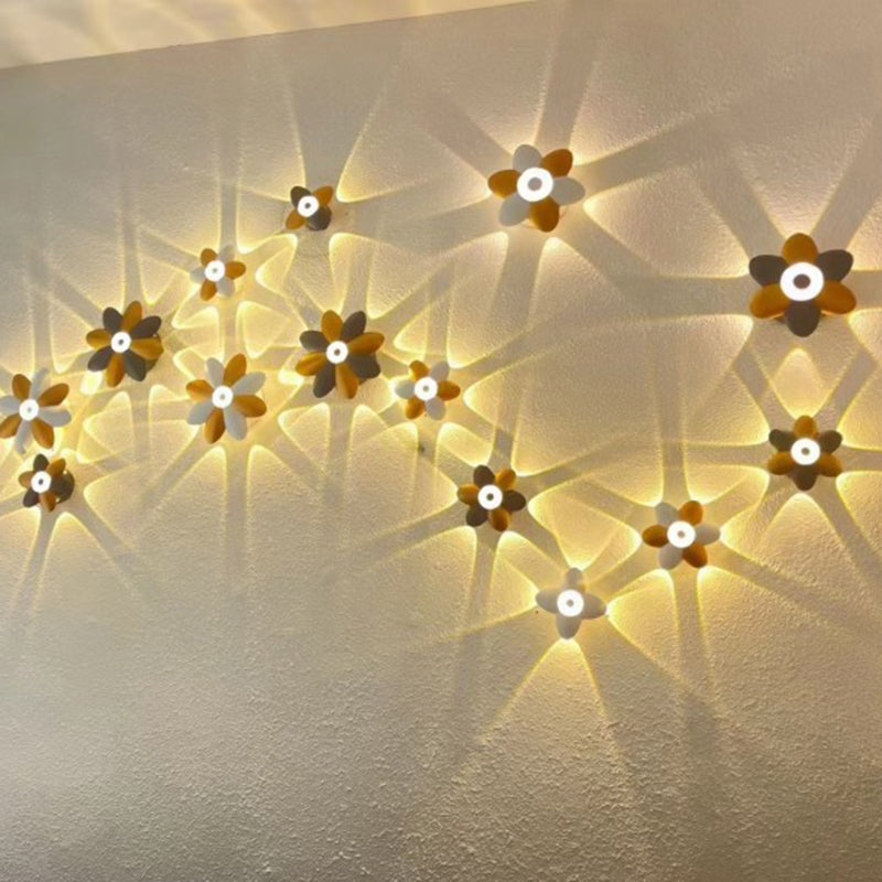 Lampe Murale LED Étanche pour Jardin - Design Élégant en Forme de Fleurs
