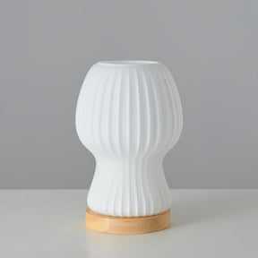 Lampe de Table en Verre Pliée - Élégance et Ambiance Chaleureuse