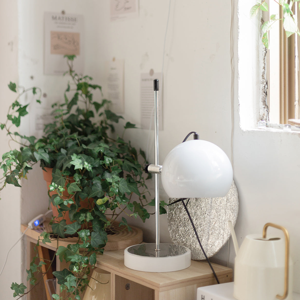 Lampe de Bureau Réglable Moderne - Design Élégant et Fonctionnel