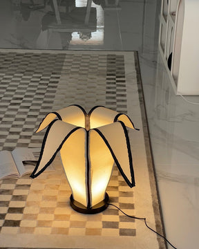 Lampe de Table en Forme de Banane - Design Ludique et Réglable