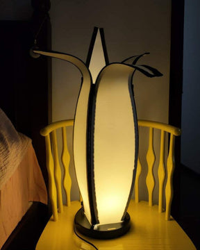 Lampe de Table en Forme de Banane - Design Ludique et Réglable