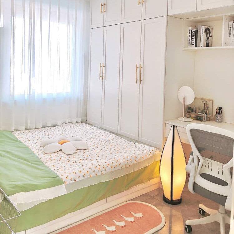 Lampe de Table en Forme de Banane - Design Ludique et Réglable