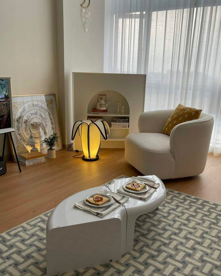 Lampe de Table en Forme de Banane - Design Ludique et Réglable
