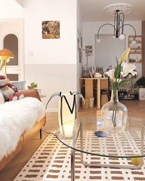 Lampe de Table en Forme de Banane - Design Ludique et Réglable