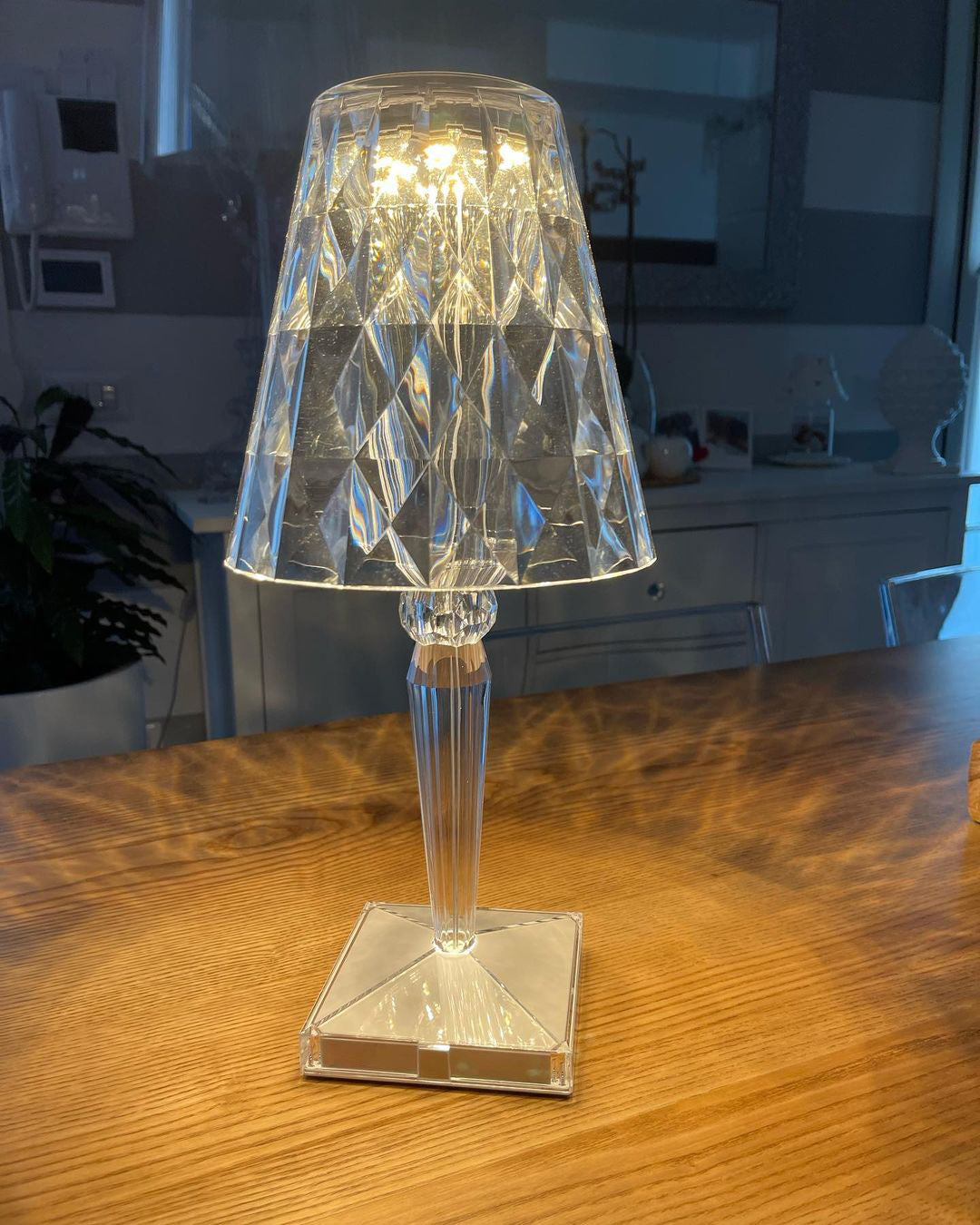 Lampe LED Glamour Rechargeable - Éclairage Ambiance et Tactile