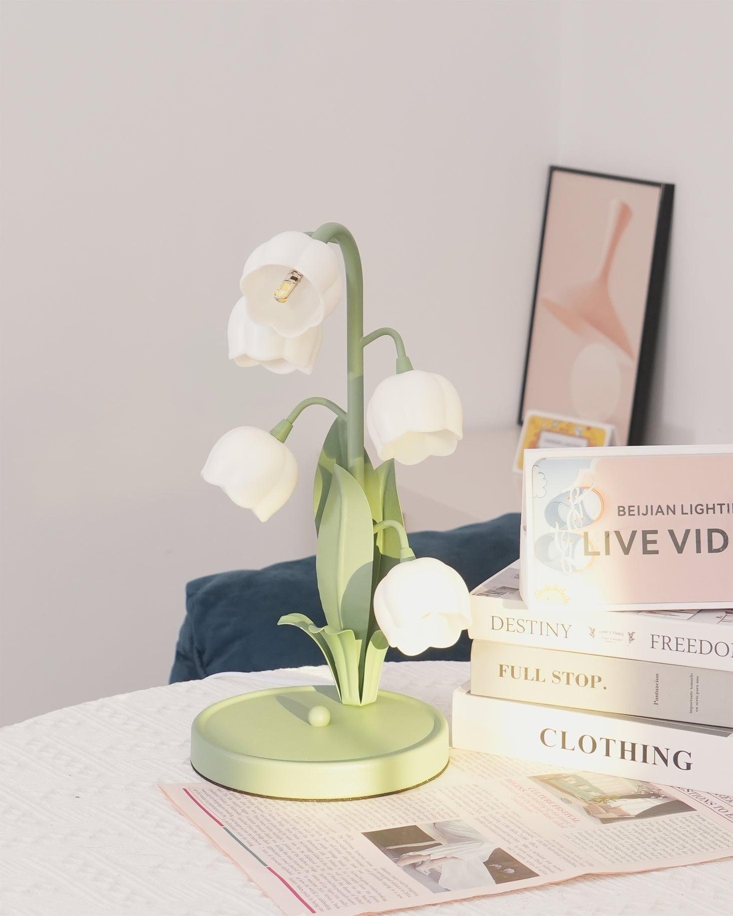 Lampe d'Intérieur au Design Orchidée - Élégance et Ambiance Raffinée