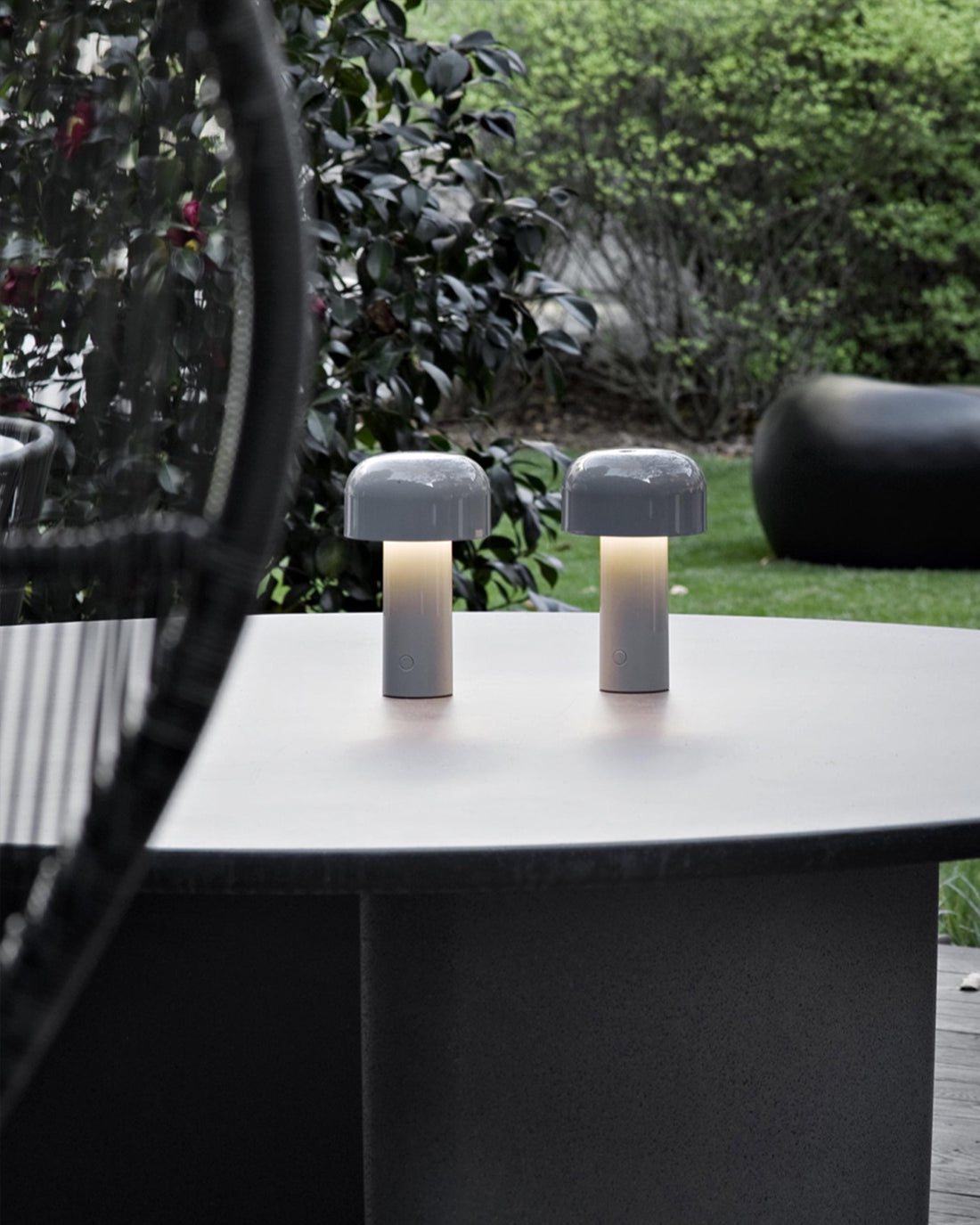Lampe LED Rechargeable Portable - Design Élégant et Fonctionnel