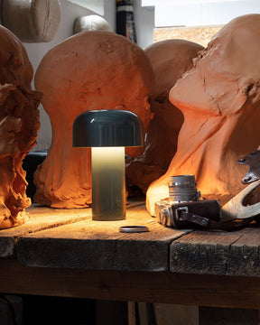 Lampe LED Rechargeable Portable - Design Élégant et Fonctionnel