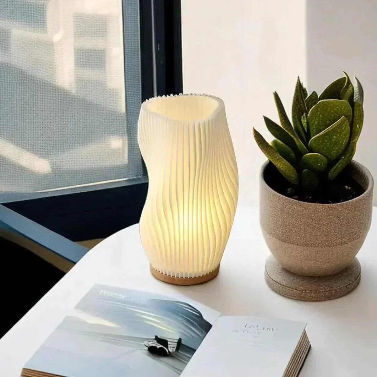 Lampe d'Intérieur Élégante - Ambiance Chaleureuse et Accueillante