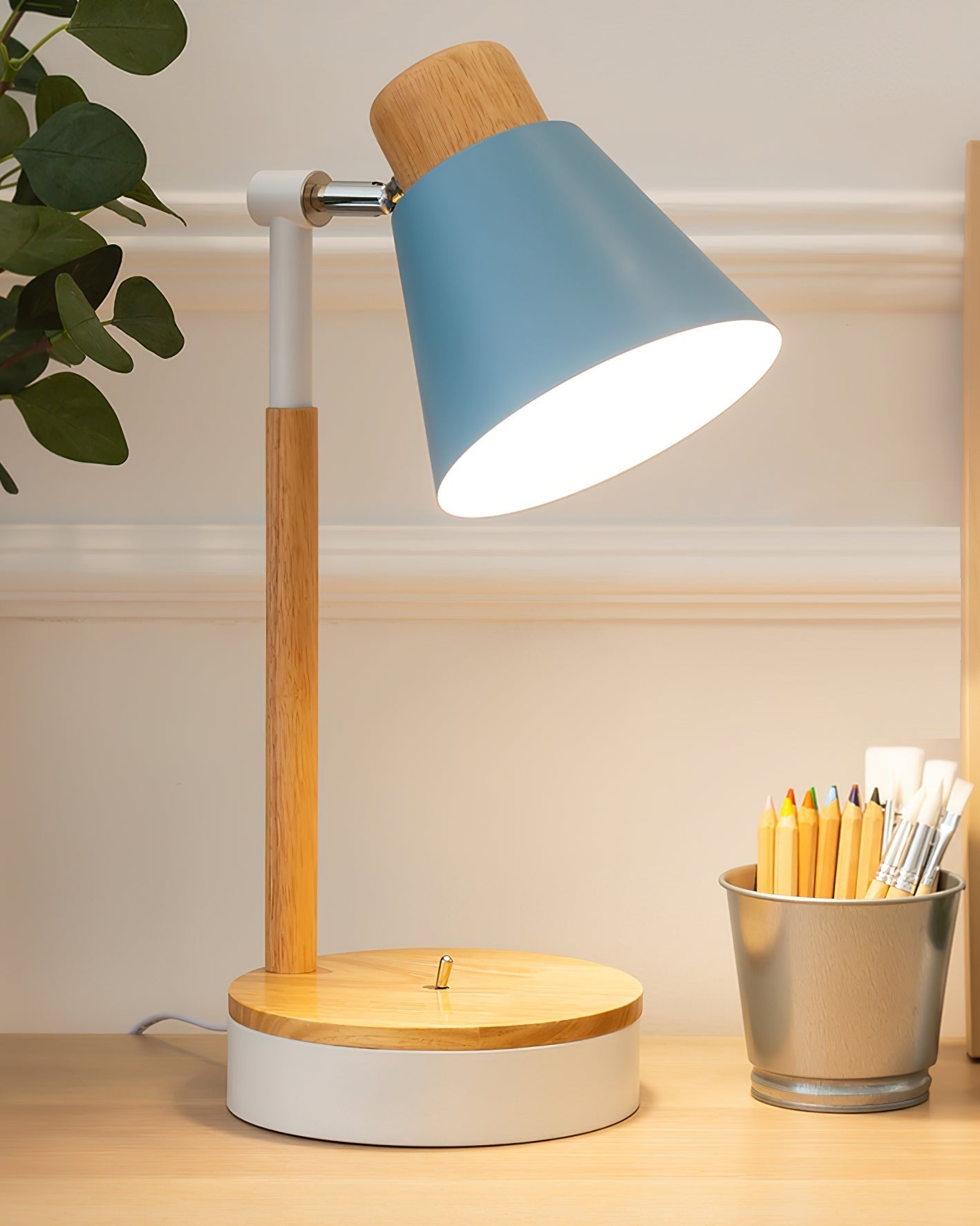 Lampe de Bureau Minimaliste - Éclairage Élégant et Fonctionnel