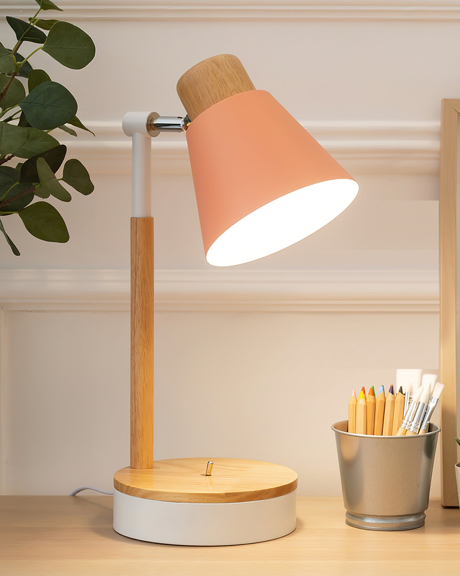 Lampe de Bureau Minimaliste - Éclairage Élégant et Fonctionnel