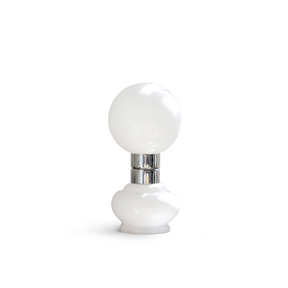 Lampe en Verre Blanc Élégante - Design Moderne et Durable