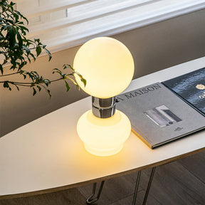 Lampe en Verre Blanc Élégante - Design Moderne et Durable