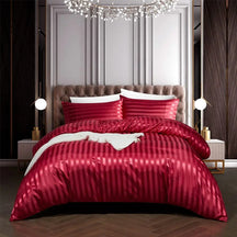 Ensemble de Lit en Satin Noir - Glamour et Confort pour Votre Chambre