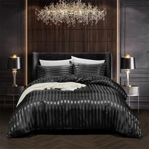 Ensemble de Lit en Satin Noir - Glamour et Confort pour Votre Chambre