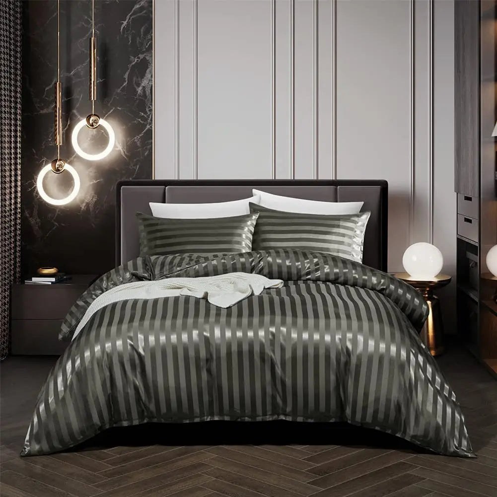 Ensemble de Lit en Satin Noir - Glamour et Confort pour Votre Chambre