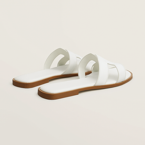 Sandales Plates en Cuir pour Femmes - Brides Ajustables et Semelle Ergonomique